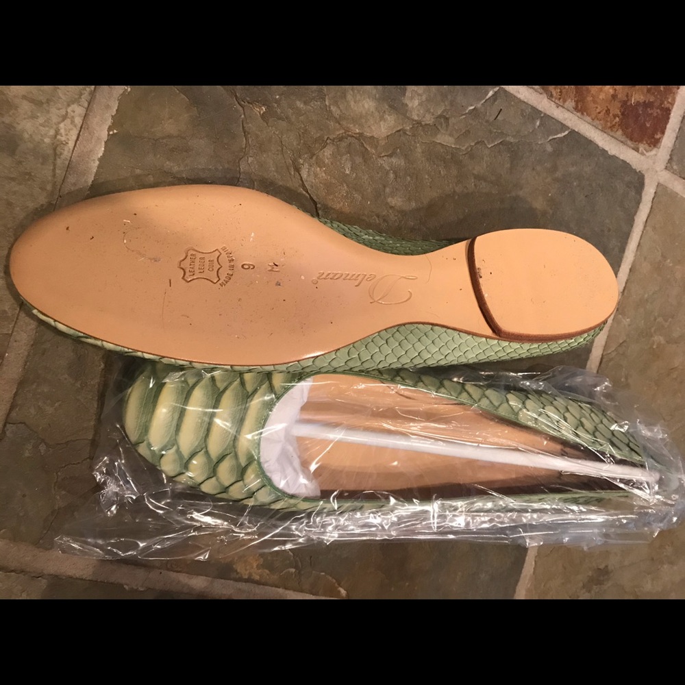 Delman Python Flats, 9, NIB - Picture 3 of 8